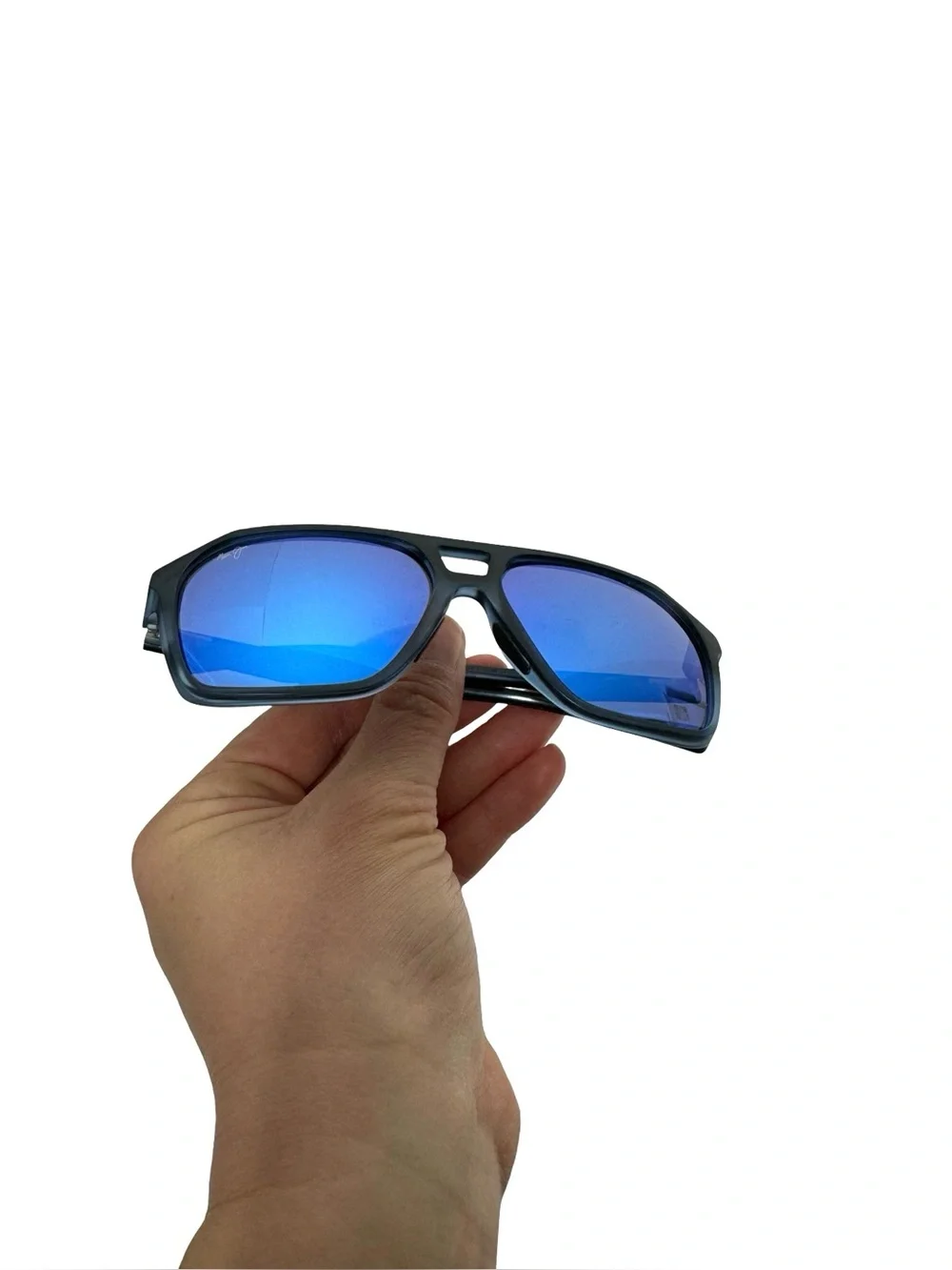 Maui Jim | Wedges Blue Hawaii Navigator Men's Sunglasses